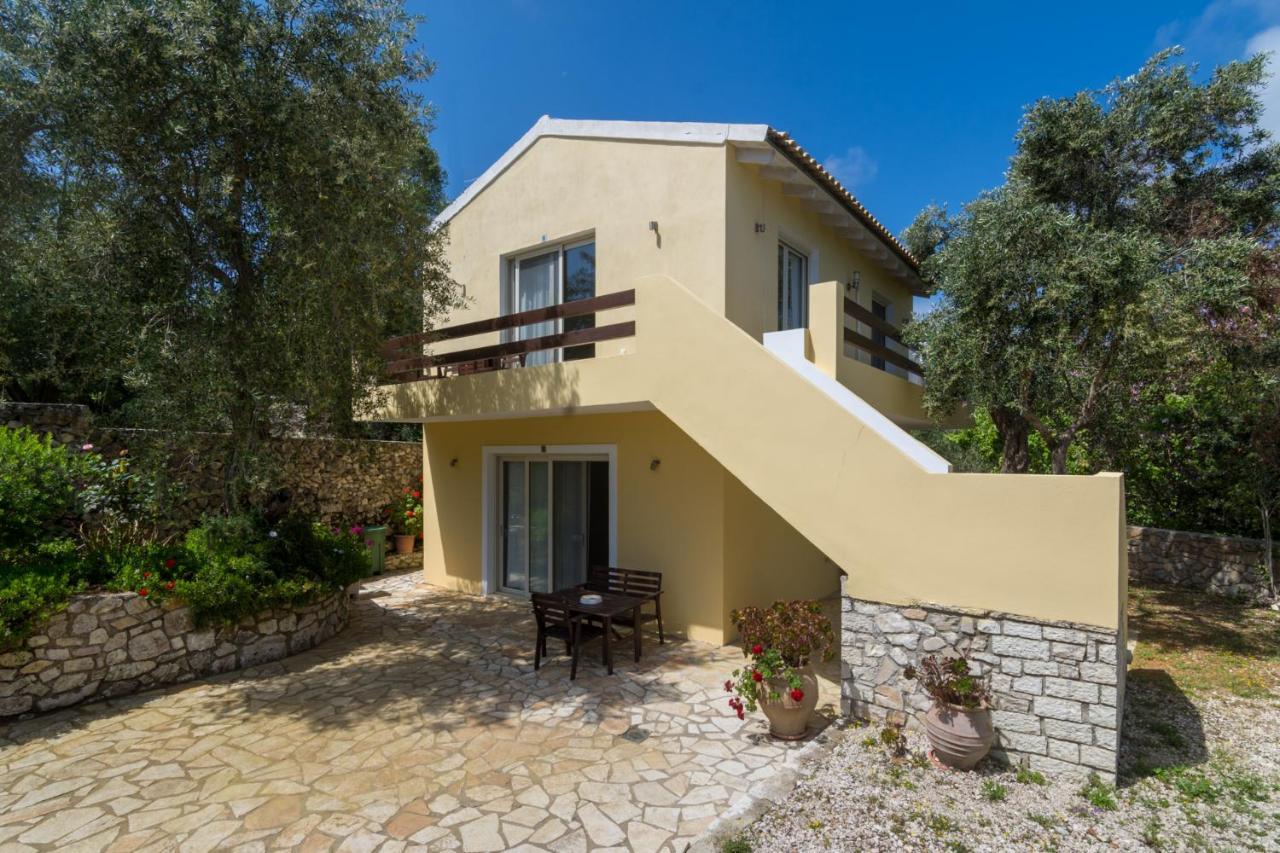 Villa Elaia Suites & Apartments No.6 Гайос Экстерьер фото