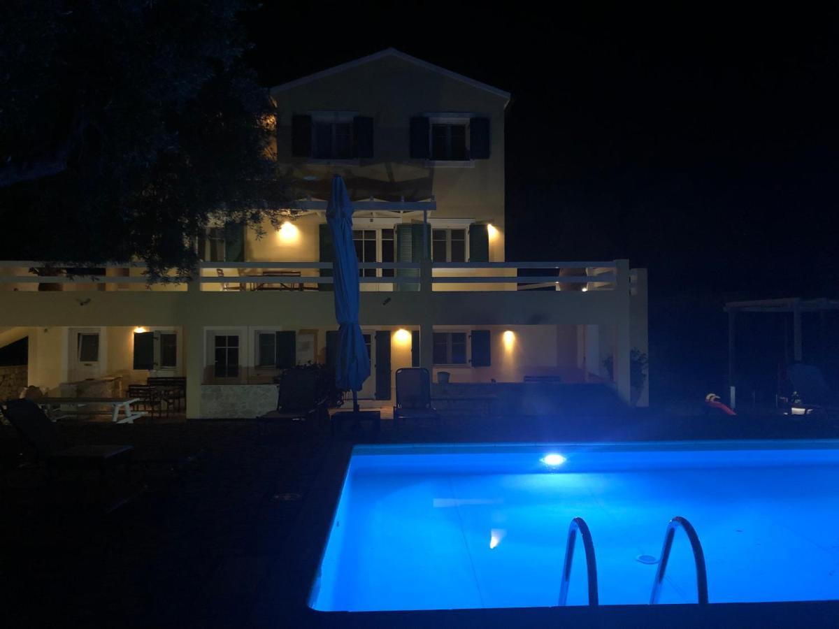 Villa Elaia Suites & Apartments No.6 Гайос Экстерьер фото